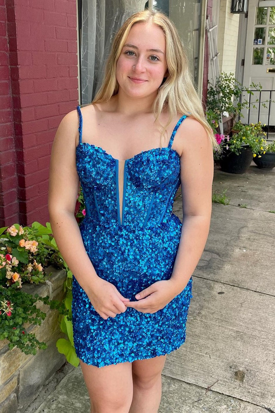 Light Blue Scoop Neck Short Homecoming Dress with Appliques