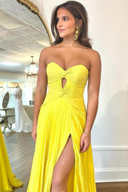 Strapless Keyhole Pleated A-Line Prom Dress in yellow