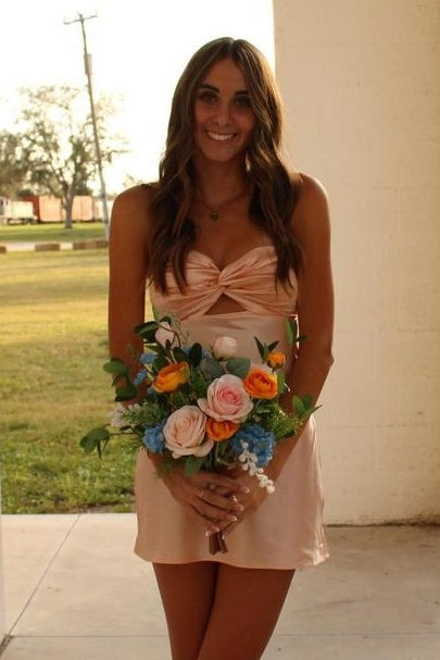 Chic Strapless Keyhole Satin Sleeveless Backless Short Homecoming Dress