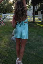 Chic Strapless Keyhole Satin Sleeveless Backless Short Homecoming Dress