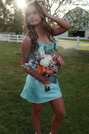 Chic Strapless Keyhole Satin Sleeveless Backless Short Homecoming Dress