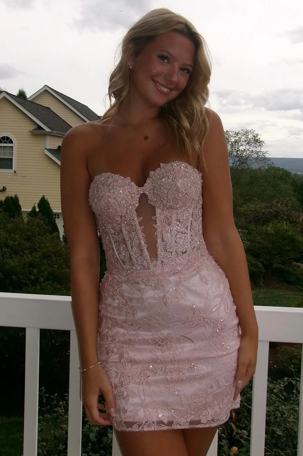 Pink Strapless Sweetheart Lace Appliques Sleeveless Fitted Homecoming Dress
