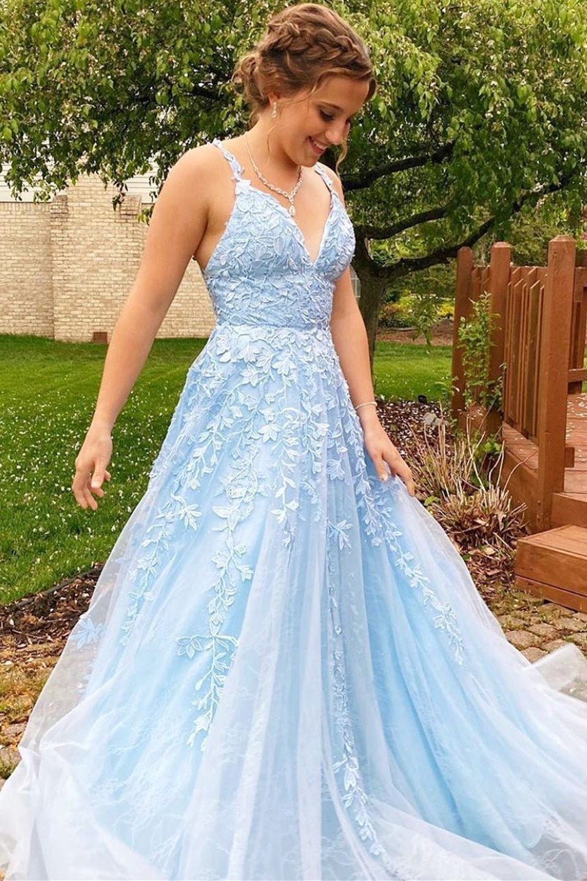 Sky Blue V-Neck Lace Appliques Tulle Long Formal Dress