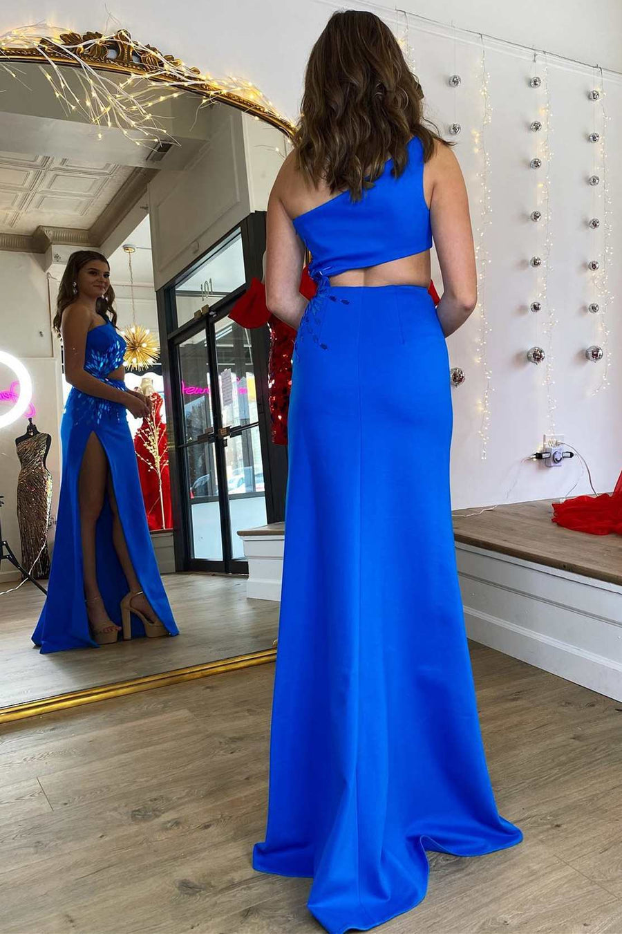 One-Shoulder Royal Blue Cut Glass Mirror Long Prom Dress with Slit