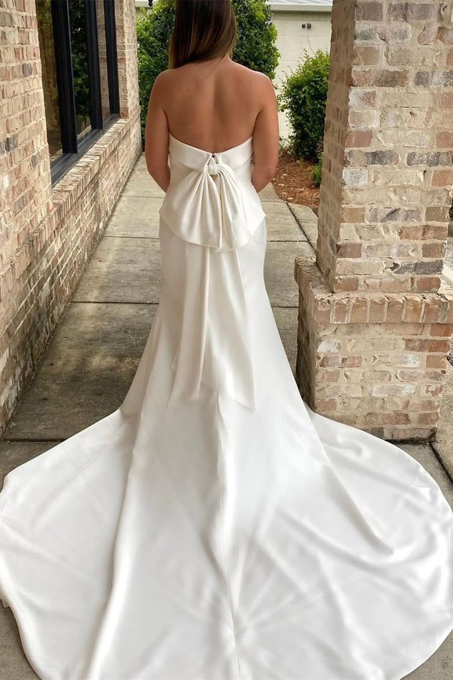 White Strapless Bow Back Mermaid Long Wedding Dress