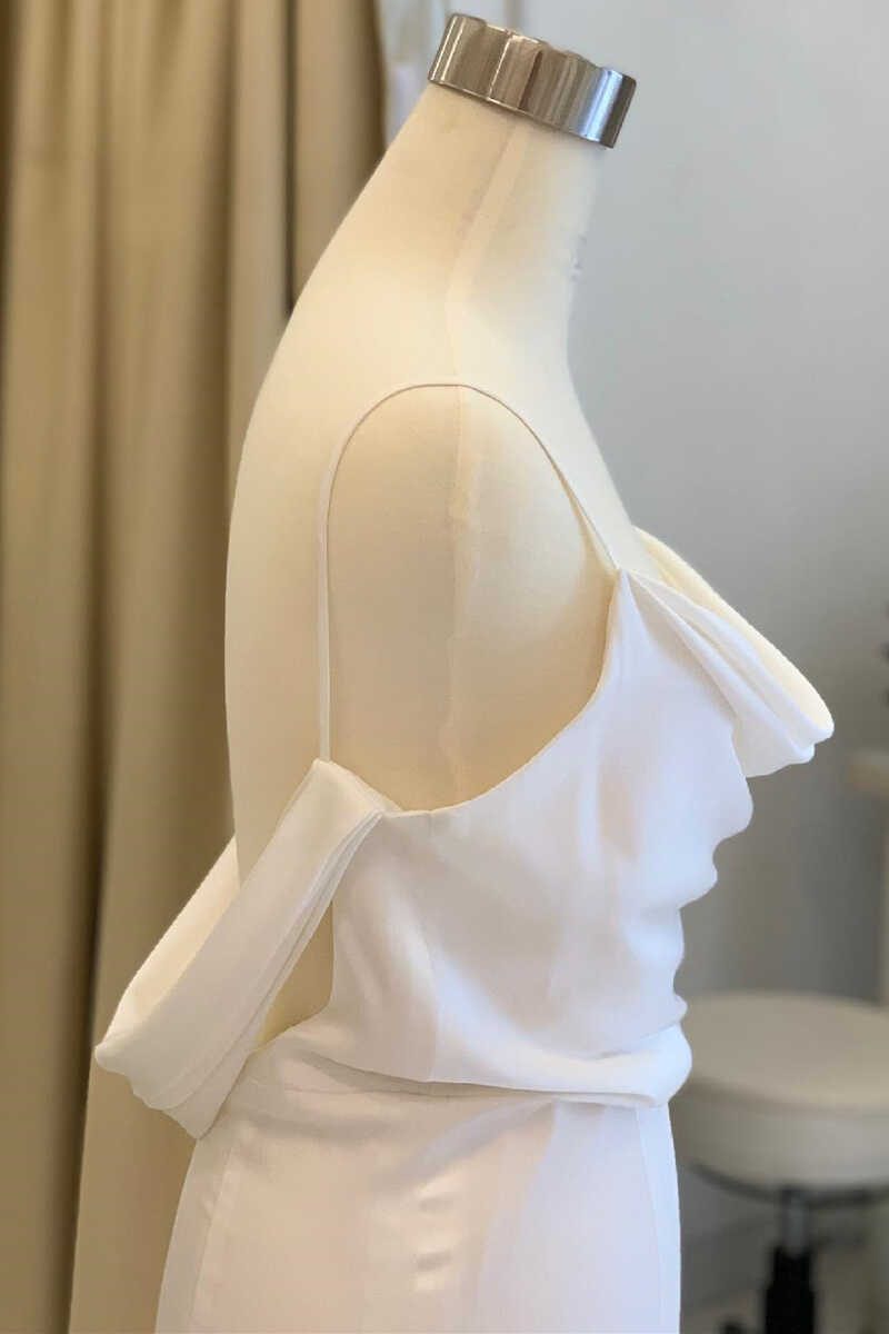 White Blouson Cowl Neck Backless Mermaid Long Wedding Dress