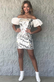 Silver Cut Glass Mirror Puff Sleeve Short Homecoming Dress