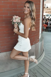 Classy Strapless Pleats Satin Sleeveless Mini Homecoming Dress