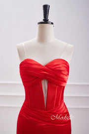 Red Strapless Keyhole Satin Bodycon Homecoming Dress