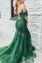 Off-Shoulder Green Lace Appliques Mermaid Long Prom Formal Dress with Feathers