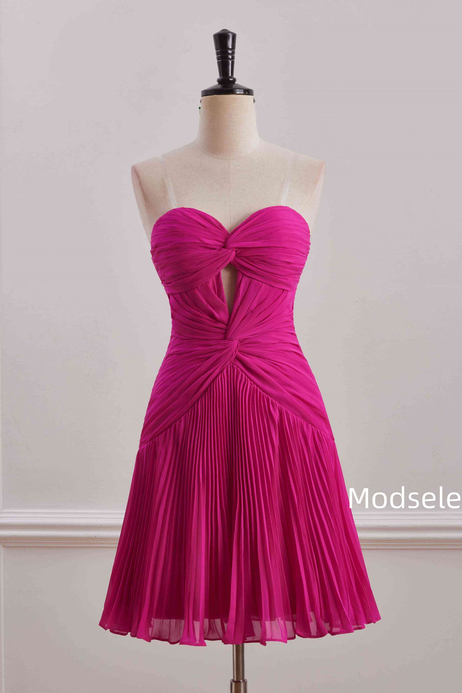 Empire-Waist A-Line Strapless Sweetheart Pleated Short Homecoming Dress