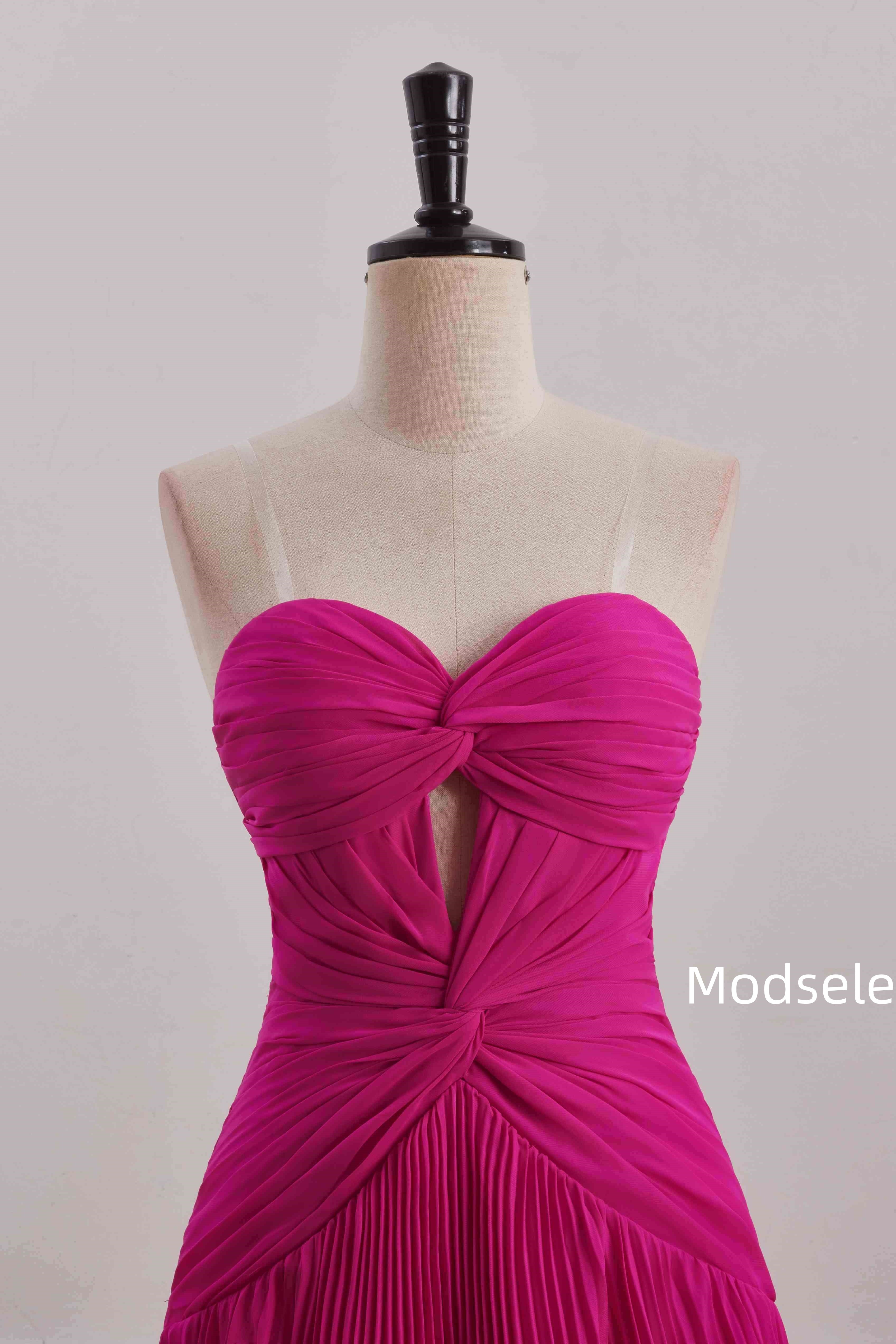 Empire-Waist A-Line Strapless Sweetheart Pleated Short Homecoming Dress