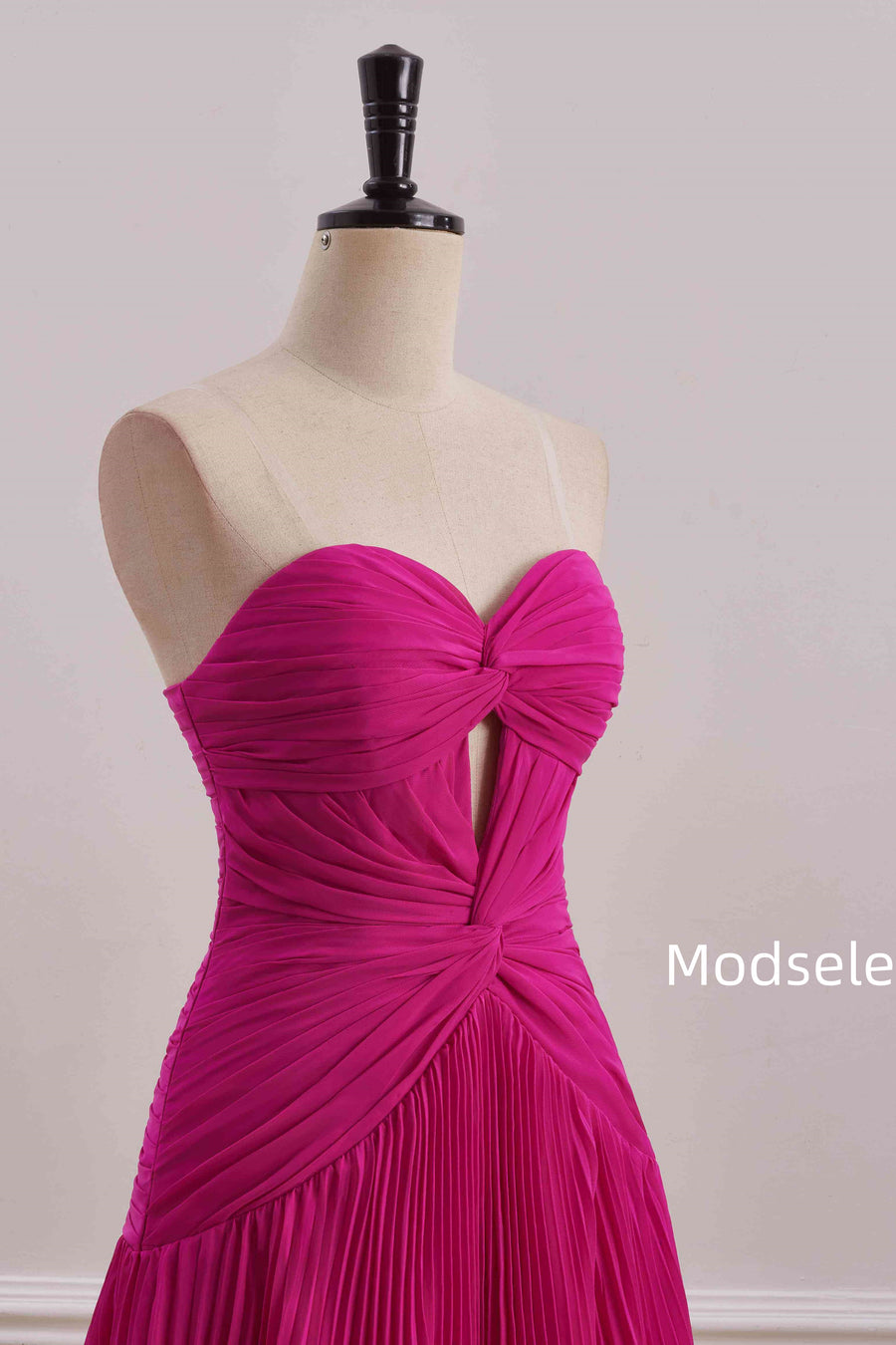 Empire-Waist A-Line Strapless Sweetheart Pleated Short Homecoming Dress