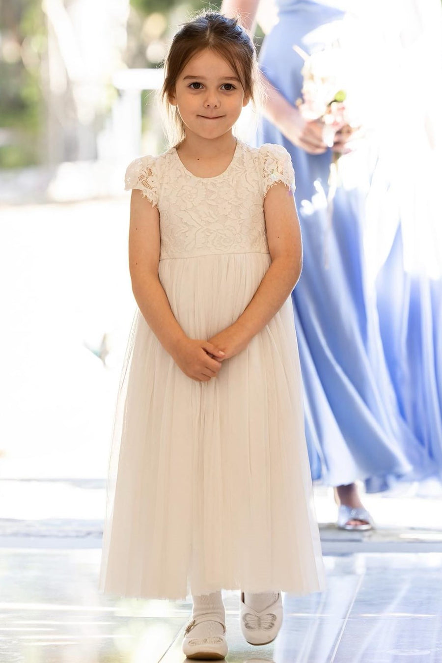 Ivory Tulle Lace Round-Neck A-Line Flower Girl Dress with Puff Sleeves