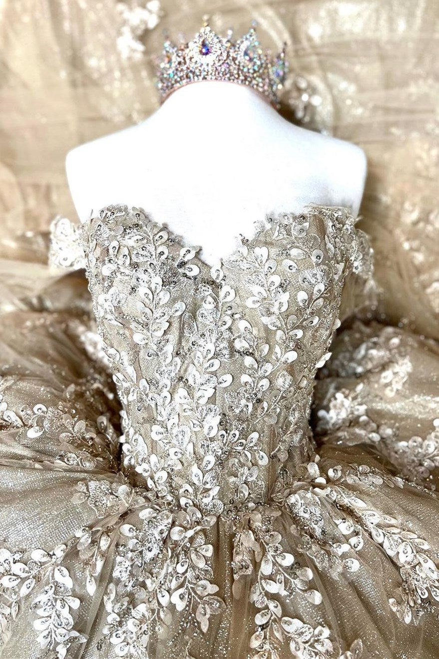 Glamorous Gold Sweetheart Ball Gown with Cape Sleeves