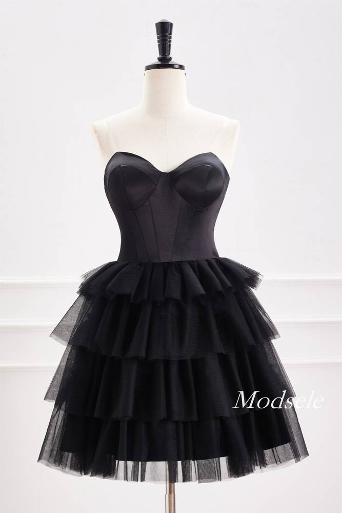 Strapless Black A-Line Tiered Tulle Homecoming Dress