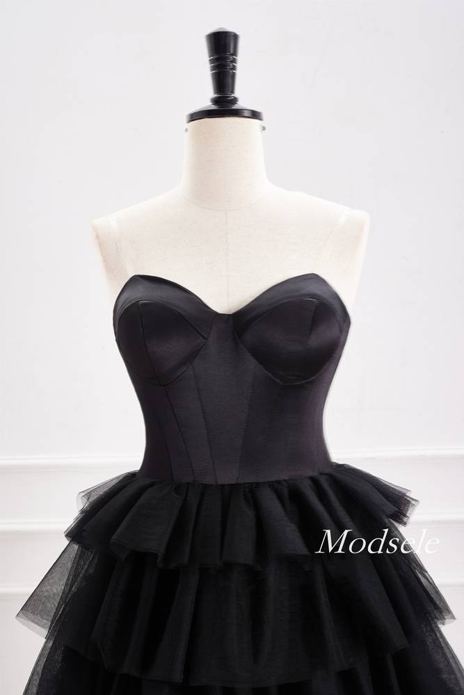 Strapless Black A-Line Tiered Tulle Homecoming Dress