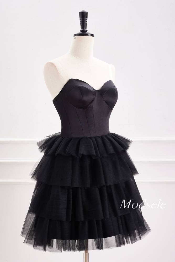 Strapless Black A-Line Tiered Tulle Homecoming Dress