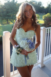 White Strapless Sweetheart A-Line Appliques Short Homecoming Dress with Sequins