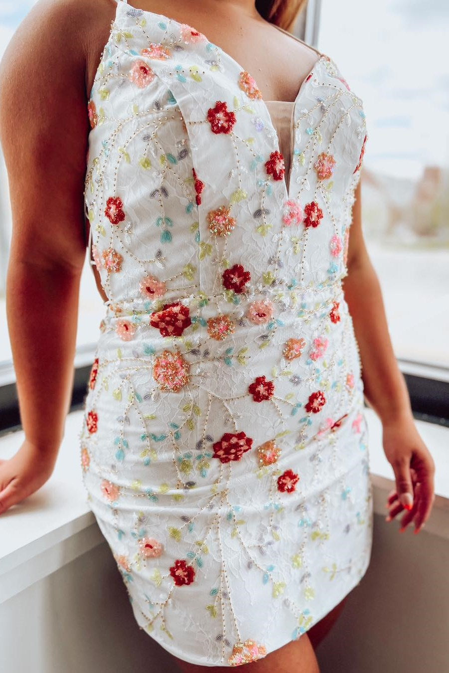White Floral Embroidery Lace-Up Short Homecoming Dress