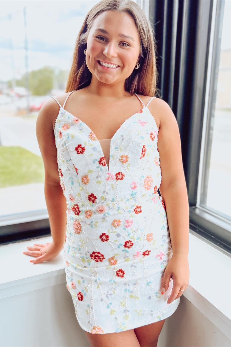 white homecoming dress with flowers Floral Embroidery Lace-Up Short Shoe size:13 Control Type: Minimize Bust If time is not Gown Gallery Women's Wedding