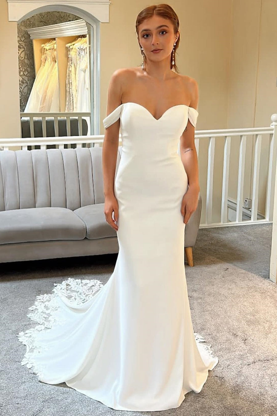 White Off-the-Shoulder Mermaid Long Bridal Gown
