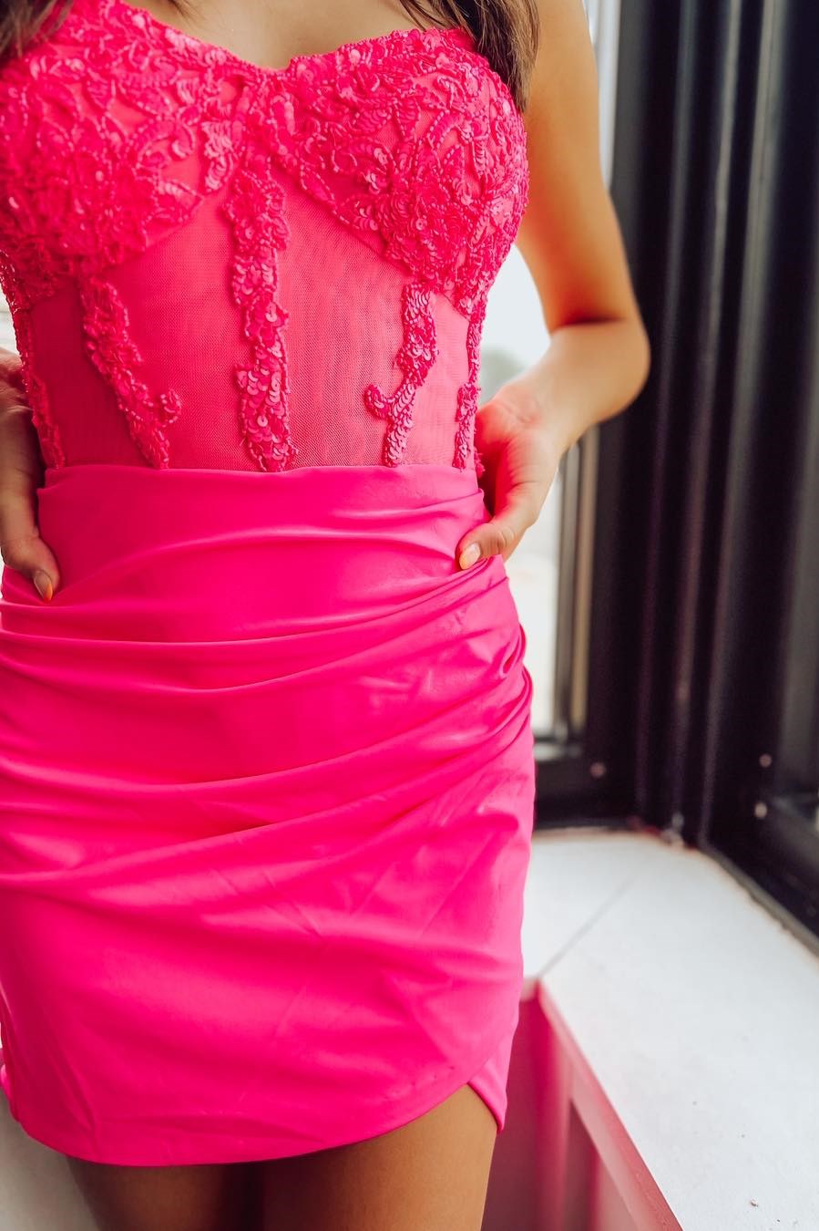 Hot Pink Sequin-Embroidery Sweetheart Bodycon Short Party Dress Modsele Hot Pink Sequin-Embroidery Sweetheart Bodycon Short Party Dress Modsele
