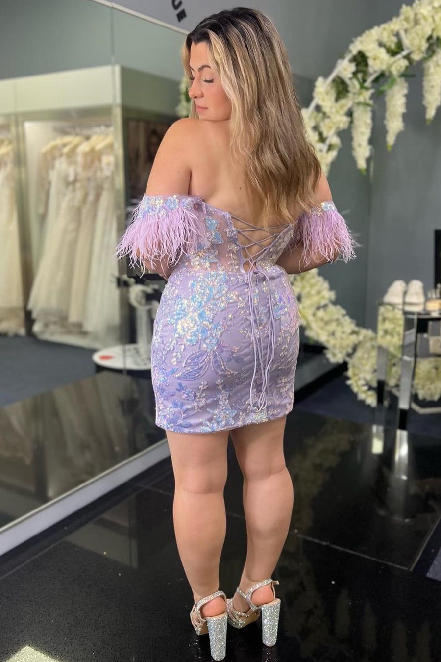 Purple Off-the-Shoulder Bodycon Cocktail Dress with Sequin Appliques