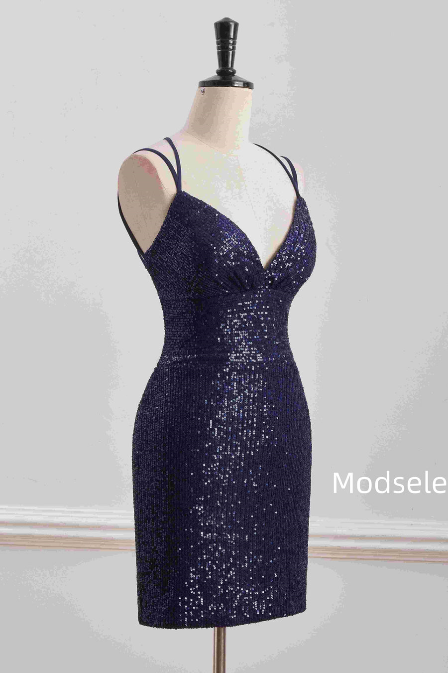 Navy Blue Spaghetti Straps V-Neck Sequined Tight Homecoming Dress