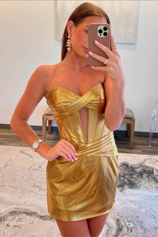 Strapless Keyhole Metallic Pleated Tight Homecoming Dress