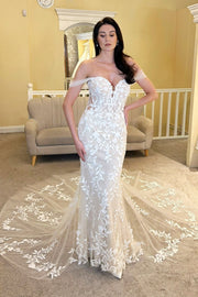 Ivory Floral Lace Off-the-Shoulder Mermaid Long Wedding Dress