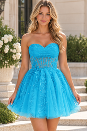 A-Line Strapless Empire-Waist Sweetheart Tulle Short Homecoming Dress with Lace Appliques