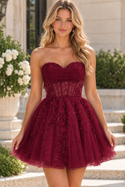 A-Line Strapless Empire-Waist Sweetheart Tulle Short Homecoming Dress with Lace Appliques