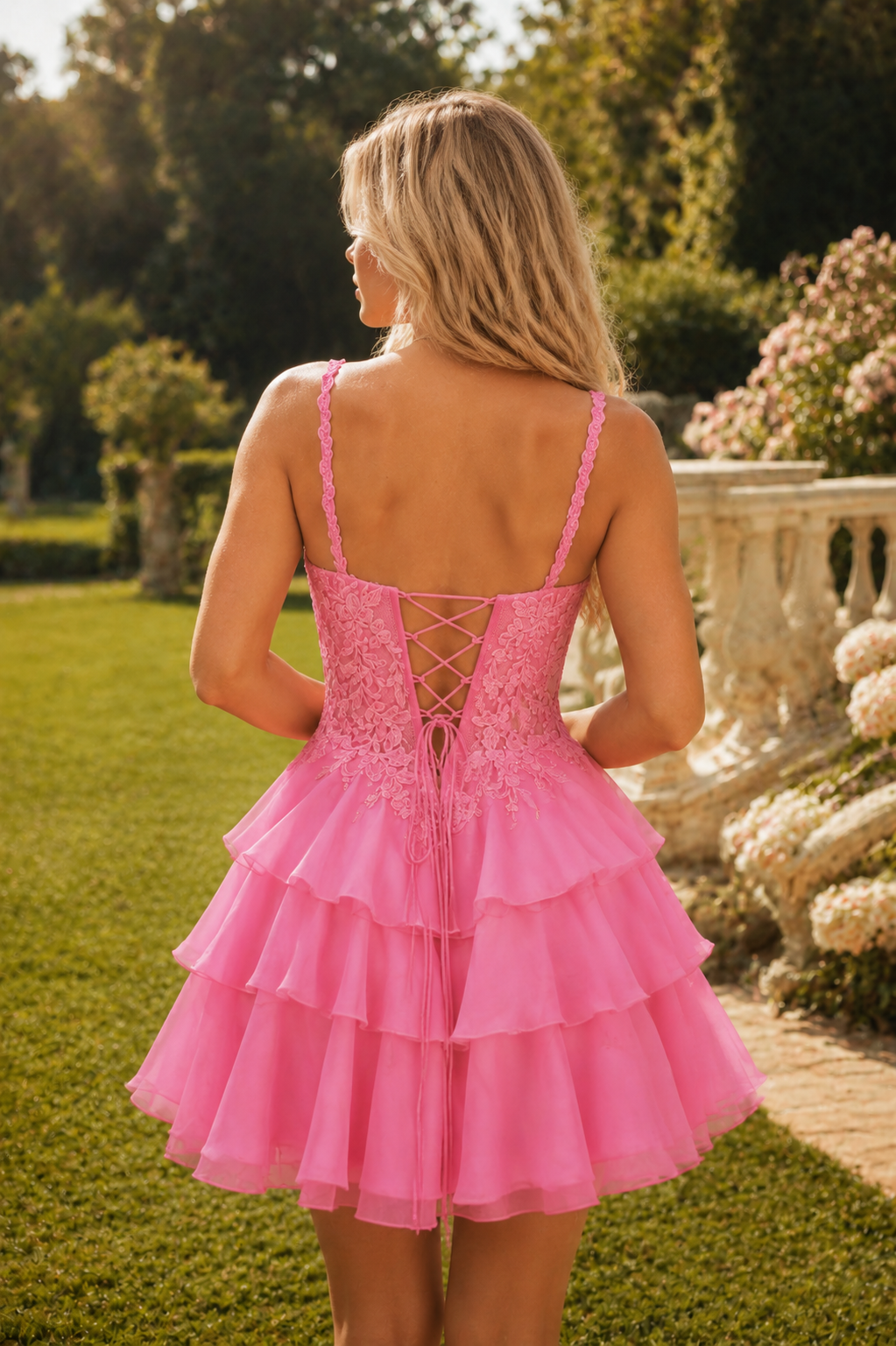 A-Line Straps Scoop Neck Appliques Ruffles Short Homecoming Dress