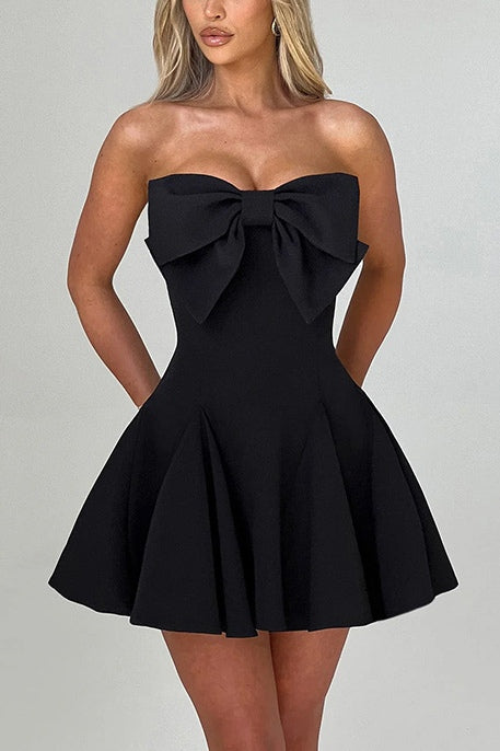 Cute Strapless A-Line Bow Sleeveless Mini Homecoming Party Dress