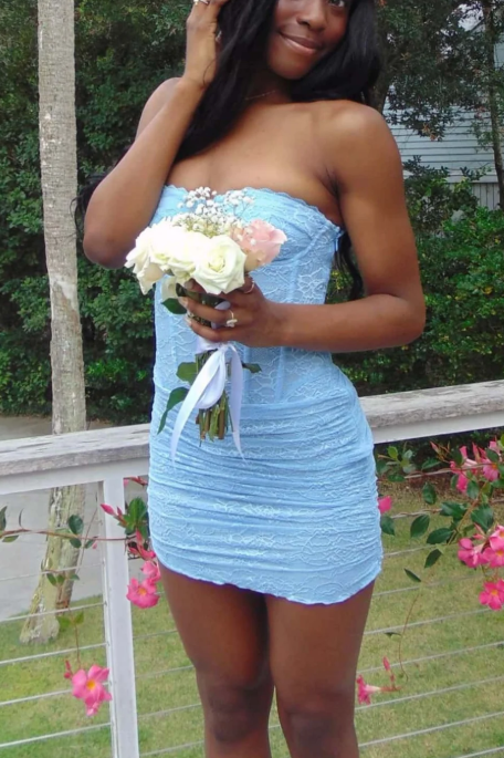 Blue Strapless Lace Pleats Sleeveless Tight Homecoming Dress