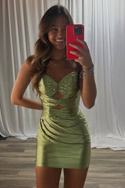 Bodycon Keyhole Strapless Sleeveless Pleats Satin Short Homecoming Dress