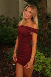 Burgundy Off-Shoulder Satin Pleats Tight Mini Homecoming Dress