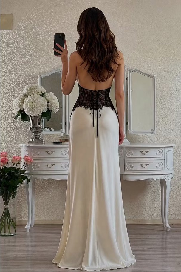 Chic Halter V-Neck Satin Sleeveless Long Evening Prom Dress with Lace Appliques