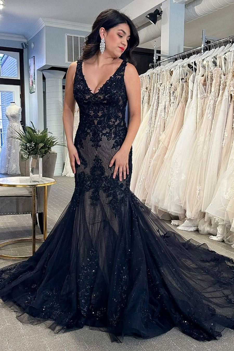 Black Tulle Appliques V-Neck Trumpet Long Wedding Dress Modsele Black Tulle Appliques V-Neck Trumpet Long Wedding Dress Modsele