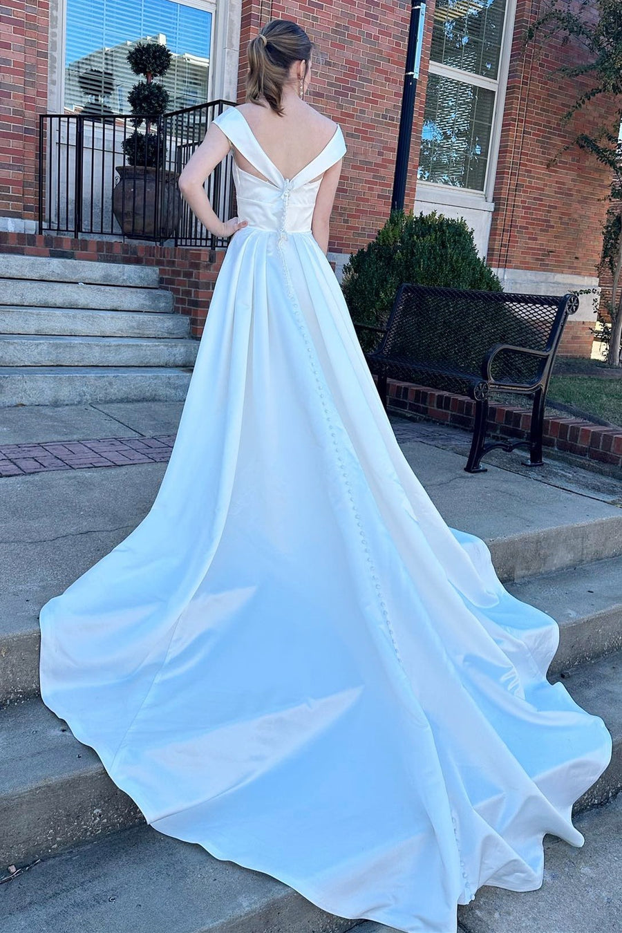 White Portrait High-Waist A-Line Long Wedding Dress