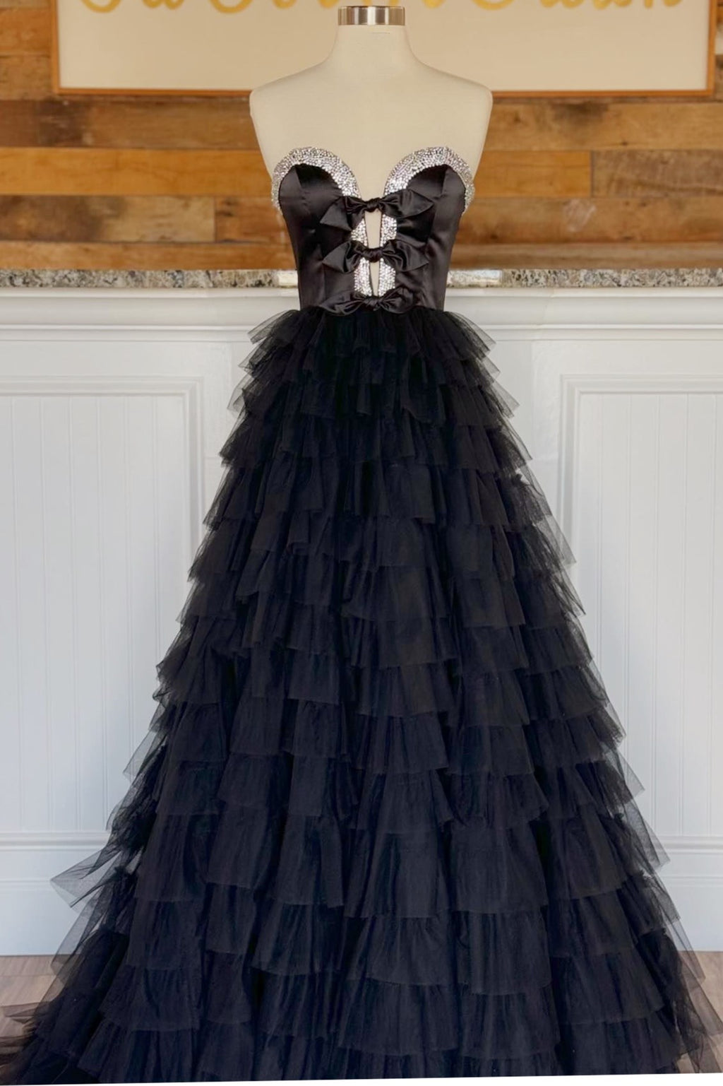 Black Strapless Bow Ruffle Long Prom Dress with Slit – Modsele