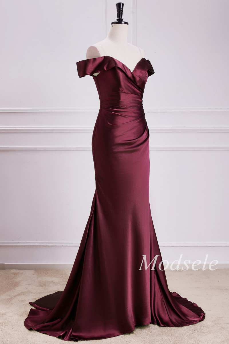 Off-the-Shoulder Pleated Trumpet Maxi Dress in Burgundy