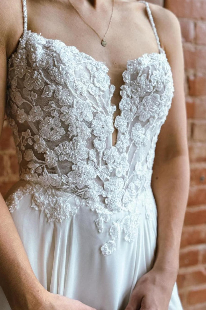 White Appliques Spaghetti Strap Backless Long Wedding Dress