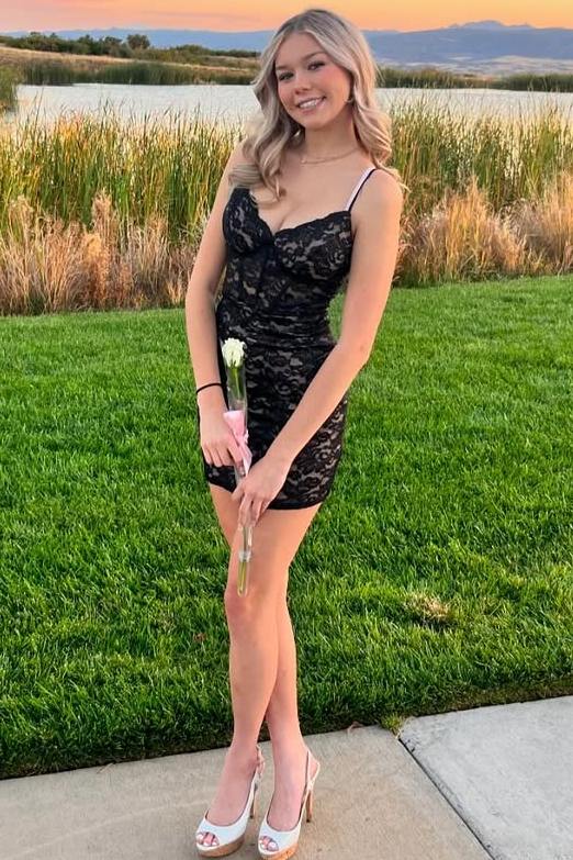 Black Lace Spaghetti Straps V-Neck Bodycon Sleeveless Homecoming Dress