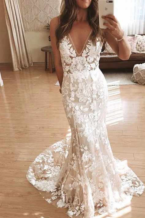 Mermaid V-Neck Lace Appliques Sleeveless Bohemian Wedding Dress