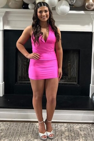 Pink Halter V-Neck Pleats Sleeveless Backless Tight Homecoming Dress