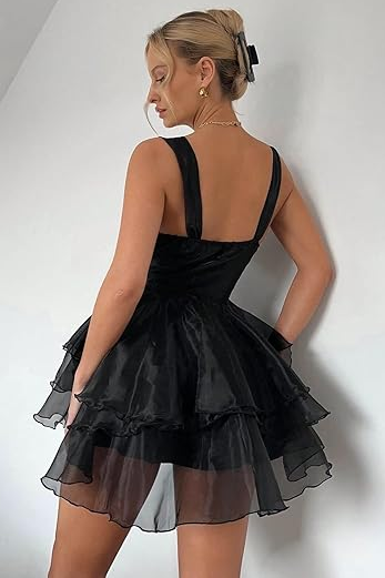 Black A-Line Straps Sweetheart Ruffles Short Party Homecoming Dress