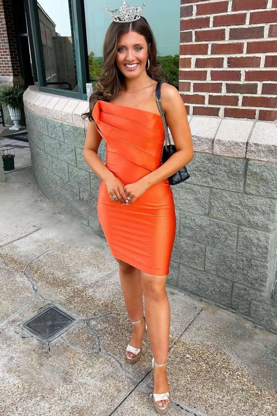 Strapless Asymmetrical Sleeveless Pleats Tight Homecoming Dress