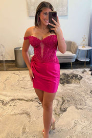 Off-Shoulder Sweetheart Lace Appliques Mini Homecoming Dress